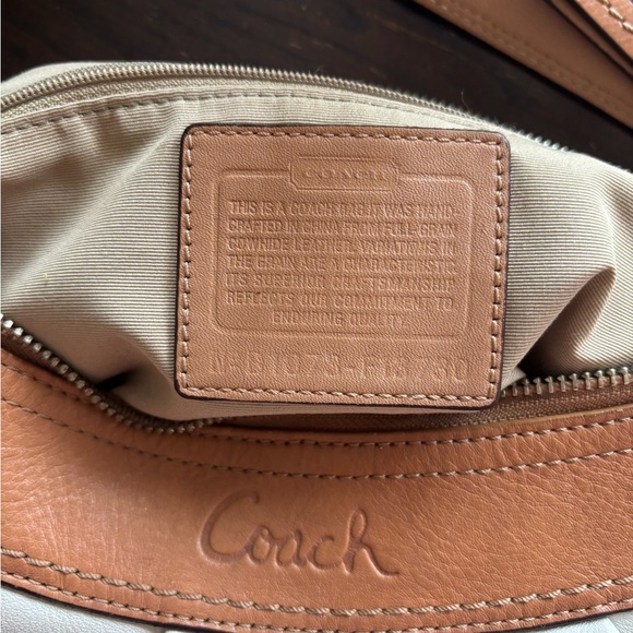 Handbag - Picture 9 of 9